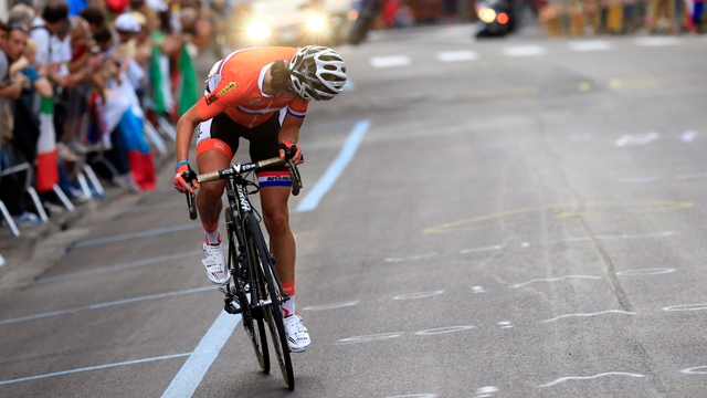 Like the world championships, the ASO is bringing women's cycling to the crowds and television with a women's race on the final day of the Tour de France (Getty Images)