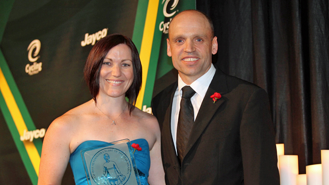 Anna Meares with Sports Minister, Senator Mark Arbib (Getty)