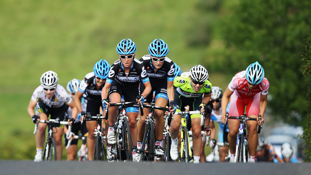 Emma Pooley leads the peloton at the 2011 British National Championships. The Brit is one of four women leading a petition to ASO seeking for the organisation to create a women's Tour de France. (Getty Images)