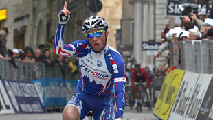 Evans moves up, Ignatiev wins Tirreno-Adriatico 6th stage