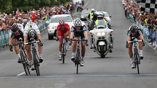 HTC-Highroad's Matt Goss (L) wins the sprint for silver at the Australian Road Championships (Image: John Veage)