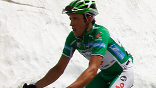 image Matt Lloyd in the green King of the Mountain jersey at the 2010 Giro d'Italia. Photo: GETTY