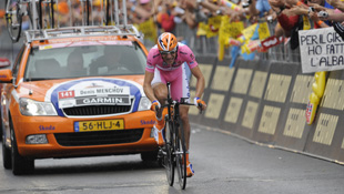 Menchov wins the Giro d'Italia