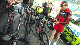 image Team BMC leader Cadel Evans (Image: Sirotti)