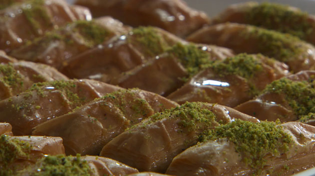 Antep-style pistachio baklava