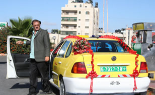 Laila_car_308_424458058