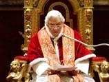 Pope presses opposition to gay marriage