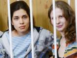 Russia extends jailing of Pussy Riot activists