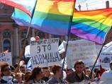 Life getting harder for Russia's gay communities
