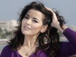 Comment: Why didn't anyone help Nigella?