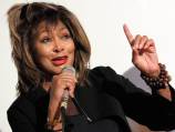 Tina Turner becomes a Swiss citizen