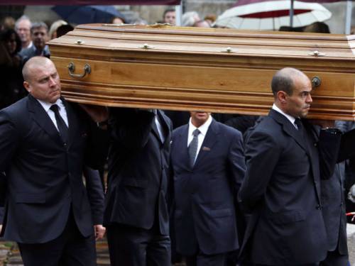 Gilberto Araujo heard from a friend on the street that his family thought he was dead and was busy getting ready to bury him. (Getty)