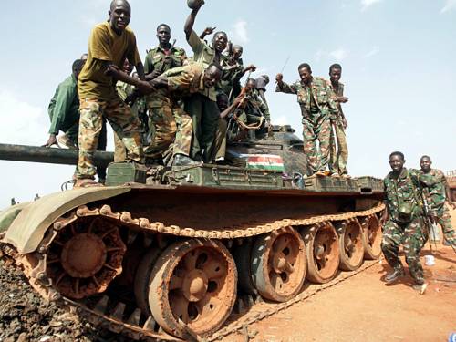 The South's lead negotiator, Pagun Amum, told AFP late Tuesday that his country is ready to resume the African Union-led talks.