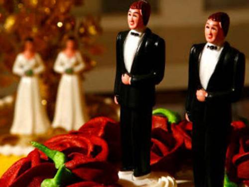 Premier Lara Giddings says she's confident Tasmania's bid to become the first state to legalise gay marriage is constitutional.
