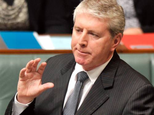 Immigration Minister Brendan O'Connor says the 457 visas will be tightened. (AAP)