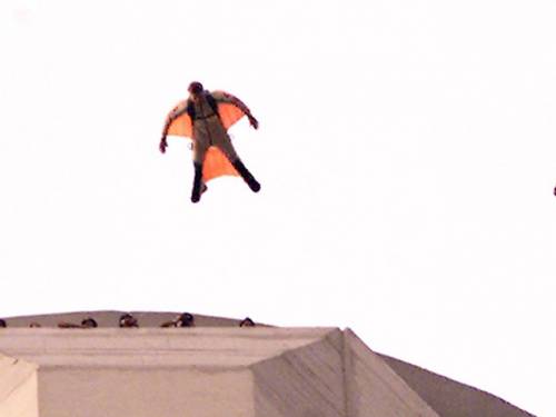 A British stuntman did a skydive without a parachute, using a winged suit favoured by base jumpers. (Getty)