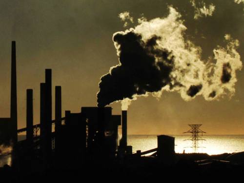 The federal government has begun legislative action to link Australia's carbon price with Europe's. (AAP)