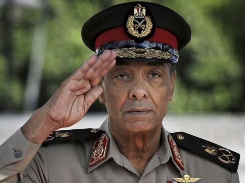 Egypt's new president ordered the powerful defence minister Field Marshal Hussein Tantawi to retire. (AAP)