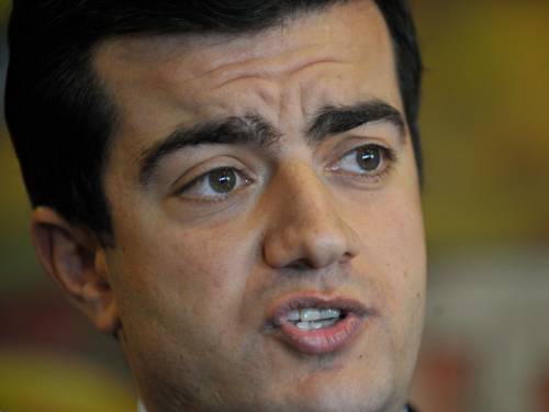 Labor general secretary Sam Dastyari has put a motion to NSW to end preferencing the Greens. (AAP)