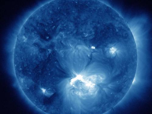 A solar storm is due to arrive on Saturday morning slamming into Earth's magnetic field. (AAP)