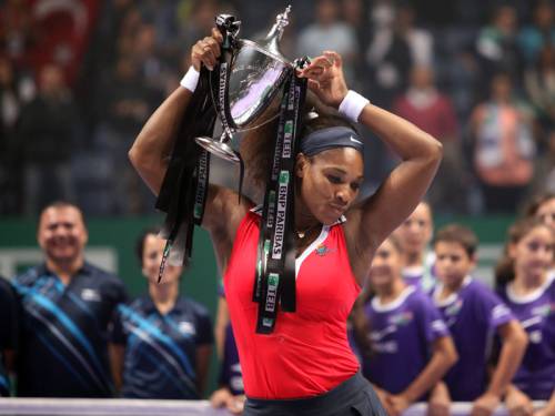 Serena Williams capped off a brilliant 2012 tennis season by claiming the WTA Championships title. (AAP)