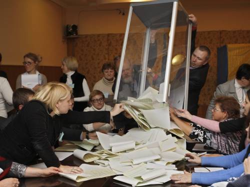 Observers have slammed Ukraine's legislative elections as a setback for the country's democracy. (AAP)