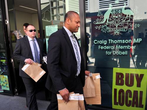 The opposition leader has urged Federal independent MP Craig Thomson to co-operate with police. (AAP)