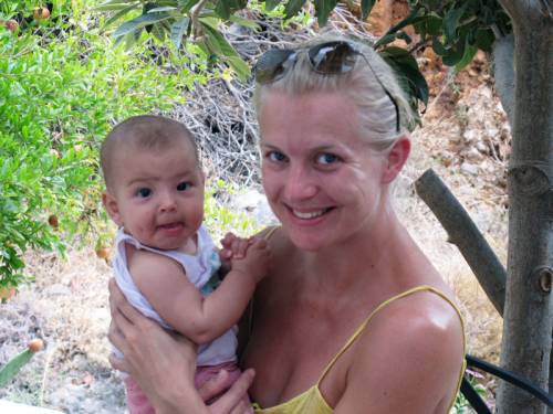 A DFAT official is assisting aid worker Alexandra Bean who has been prevented from leaving Libya. (AAP)
