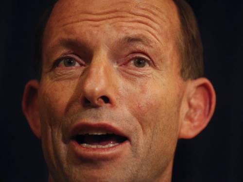 Opposition Leader Tony Abbott is promoting the experience of his Howard government-trained frontbench. (AAP)