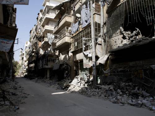 Syrian regime forces have battered Aleppo as Turkish forces hammer their positions for a second day. (AAP)