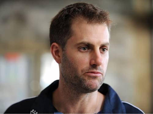 Former Australian batsman Simon Katich scored an unbeaten 47 as Hampshire beat rivals Sussex. (AAP)