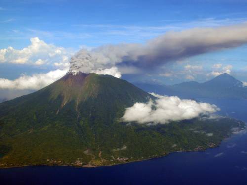 A volcano has erupted in eastern Indonesia, spewing ash as high as one kilometre into the air. (AAP)
