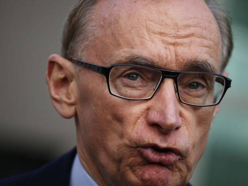 Bob Carr says he agrees Finland is well-placed to win one of the two temporary seats available in Australia's category, which would leave Australia and tiny Luxembourg to duke it out for the other. (AAP)