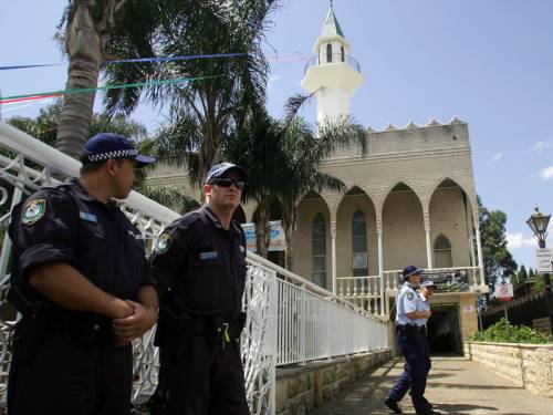 Aap_4771_20121125_mosque_800x600