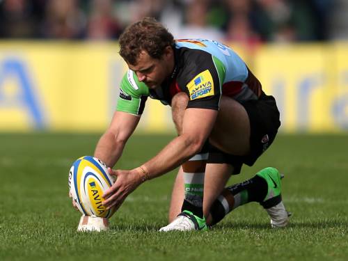 NZ fly-half Nick Evans has signing a new three-year deal with English rugby champions Harlequins. (AAP)