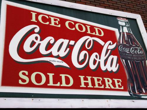 Coca-Cola Amatil has signed a deal that will give it access to a state-of-the-art brewery in NSW. (AAP)