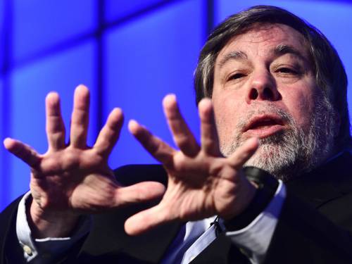 Apple co-founder Steve Wozniak revealed he hopes to become an Australian citizen. (AAP)