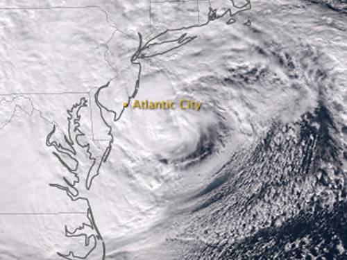 Astronauts in the International Space Station have sent pictures of Superstorm Sandy back to Earth. (AAP)