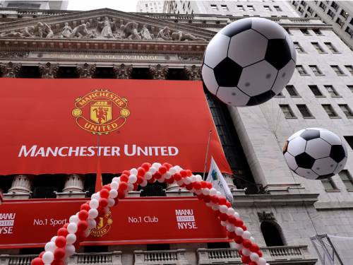 Soccer club Manchester United has made a disappointing debut on the New York Stock Exchange. (AAP)