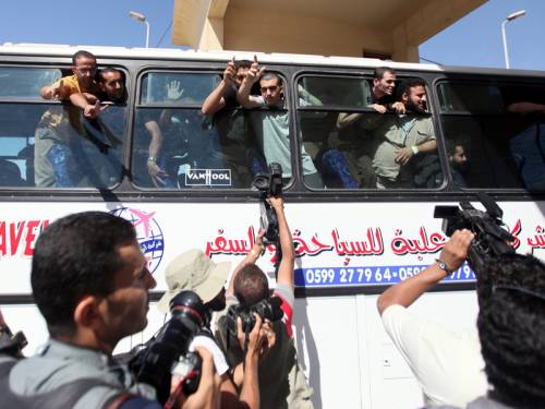 Israel will free 104 Palestinian prisoners to coincide with the resumption of peace talks. (AAP)