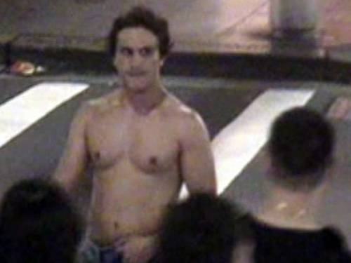 A police officer who tasered Roberto Laudisio Curti five times has been accused of thuggery. (AAP)