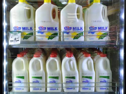 Melbourne researchers hope to develop antibodies from cows' milk to help protect against HIV. (AAP)