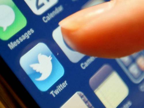 Micro-blogging site Twitter says it has blocked a neo-Nazi group's account at the request of German police in a global first for the company. (AAP)