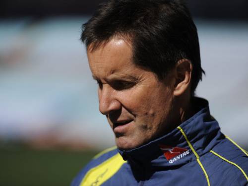 The Wallabies presented a united front behind embattled rugby coach Robbie Deans. (AAP)
