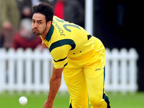WA paceman Mitchell Johnson is in good form heading into the upcoming Shield clash with Victoria. (AAP)