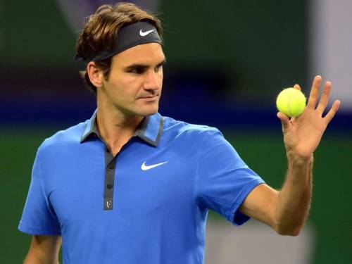 World No.1 Roger Federer has advanced to the quarter-finals at Shanghai Masters. (AAP)