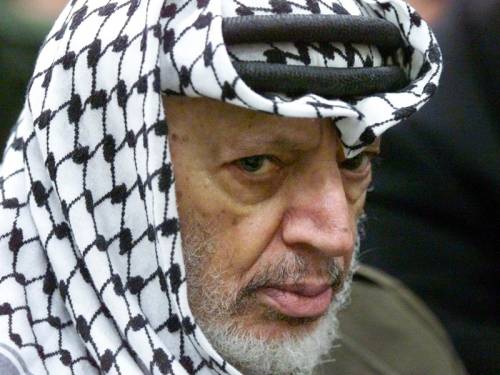Investigators will exhume Yasser Arafat's remains amid claims the Palestinian leader was poisoned. (AAP)