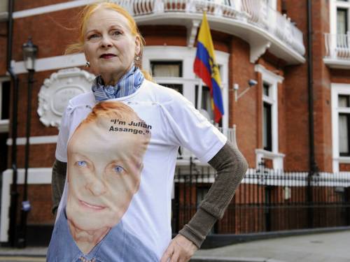 Vivienne Westwood (pic) will sell T-shirts in support of Wikileaks founder Julian Assange. (AAP)
