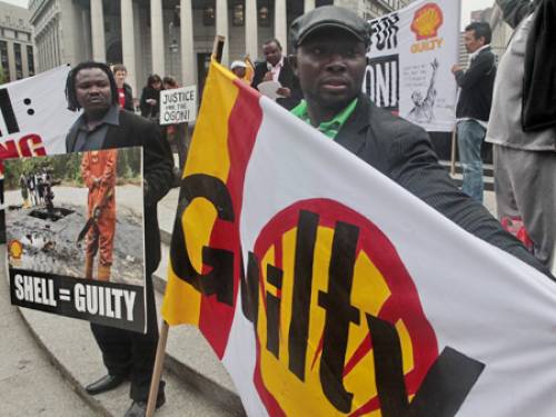 Shell has long been accused of abuse in Nigeria. (AAP)