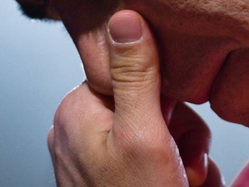 The finding could be useful for identifying psychopaths, who are famously manipulative in the face of questioning, says the paper, published in the journal, Chemosensory Perception. (AAP)
